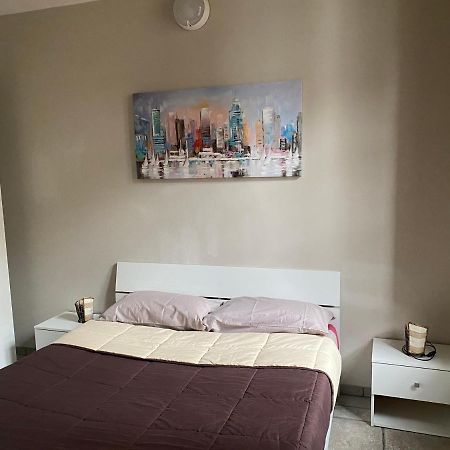 Tito'S Apartment 库尼奥 外观 照片